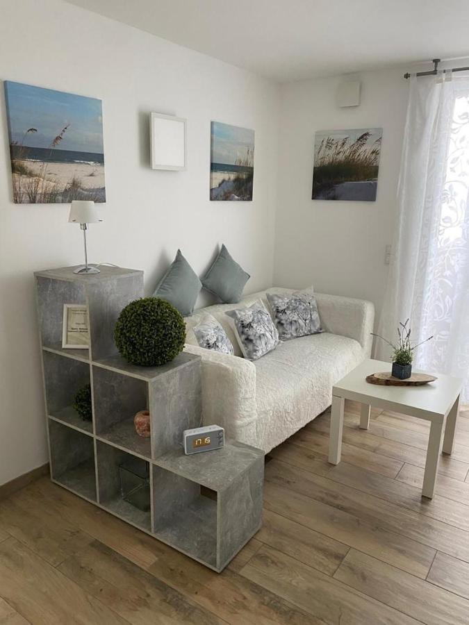 Ferienwohnungen Lamisto Am Waldesrand Neckartenzlingen Extérieur photo